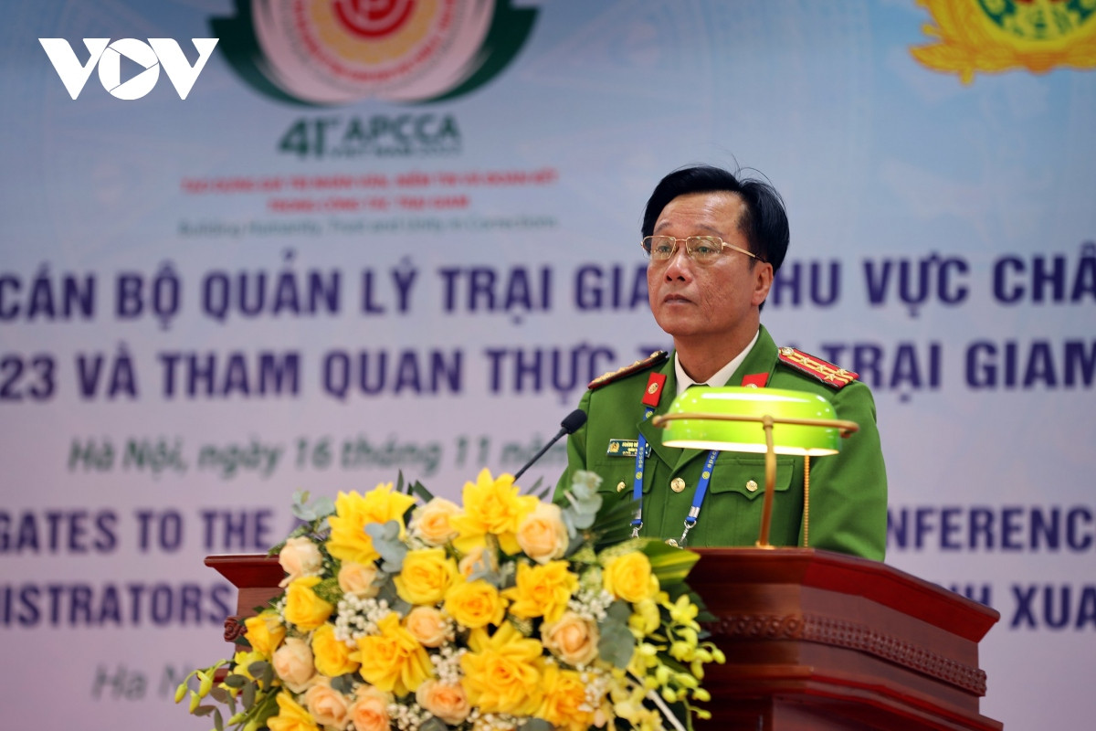 br/> Đại tá Hoàng Văn Hiệp, Giám thị Trại giam Thanh Xuân cho biết, Trại giam Thanh Xuân được thành lập năm 1973, đóng quân trên địa bàn huyện Thanh Oai, thành phố Hà Nội, gồm 3 phân trại. Đơn vị luôn thực hiện đúng quy định của pháp luật về công tác quản lý, giam giữ, giáo dục cải tạo phạm nhân, luôn nắm chắc tình hình, diễn biến tư tưởng phạm nhân trong trại.