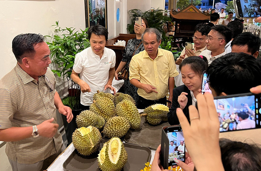 Bau Duc ban loai qua ‘1 von 5 loi’, thu ve tram ty