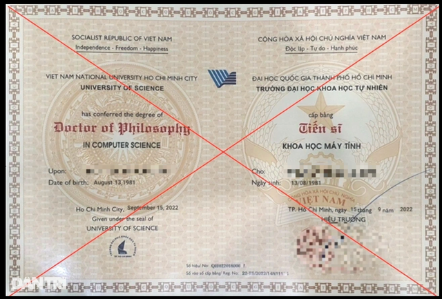 Tien si gia tung dung lop hang loat truong dai hoc, cao dang