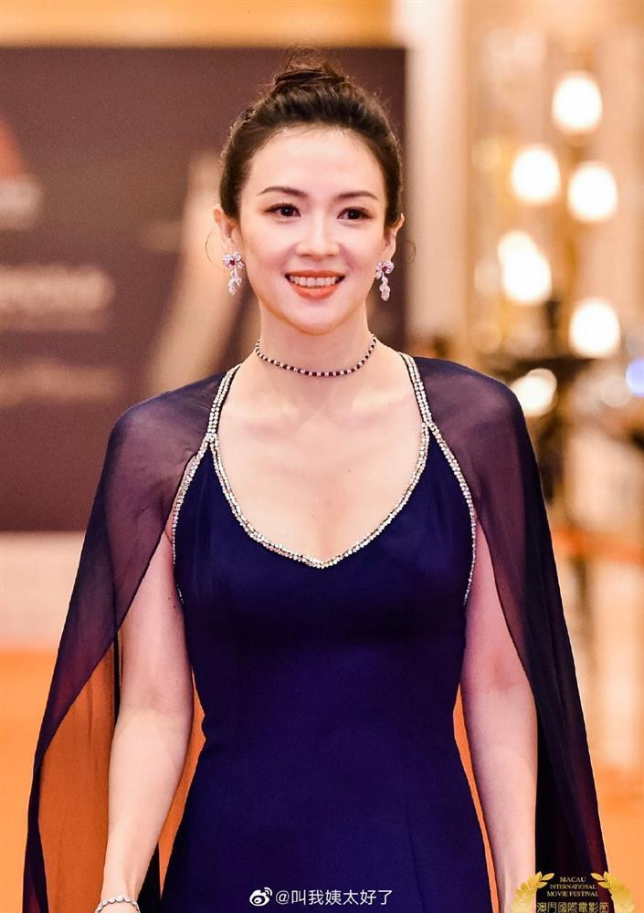 Voc dang Chuong Tu Di lu mo dan em Luu Diec Phi-Hinh-8