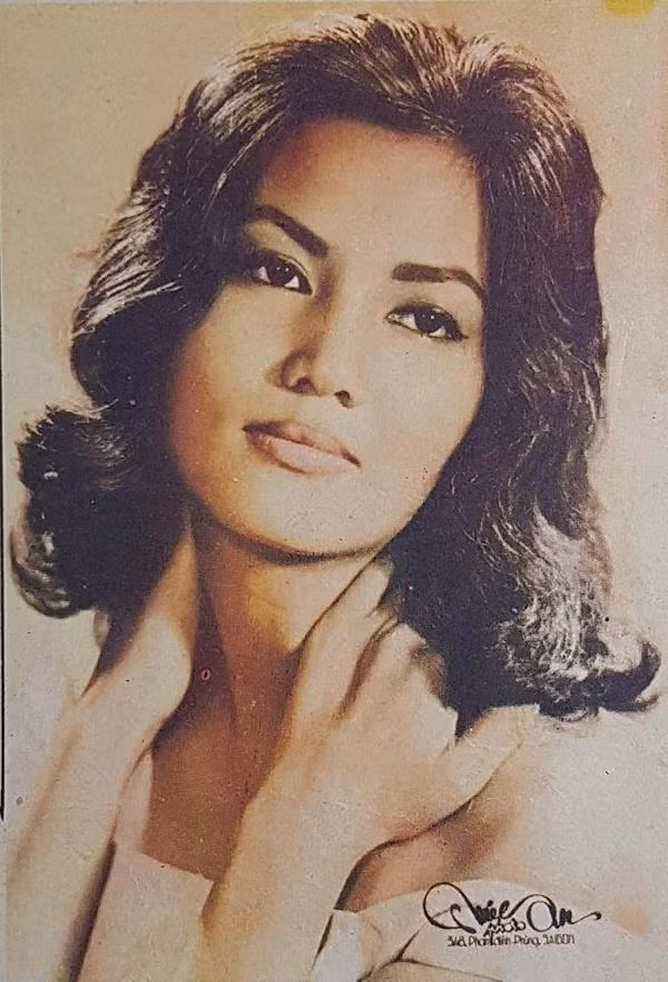 br/> Với sắc đẹp dịu dàng cùng khả năng diễn xuất thiên phú, Kiều Chinh nhanh chóng trở thành "hiện tượng" thời ấy làng phim ở thời điểm ấy.