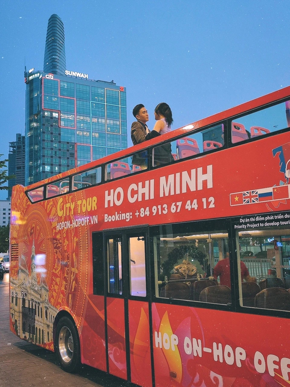 Xuyen dem check in nhung diem vui choi o TP HCM-Hinh-3