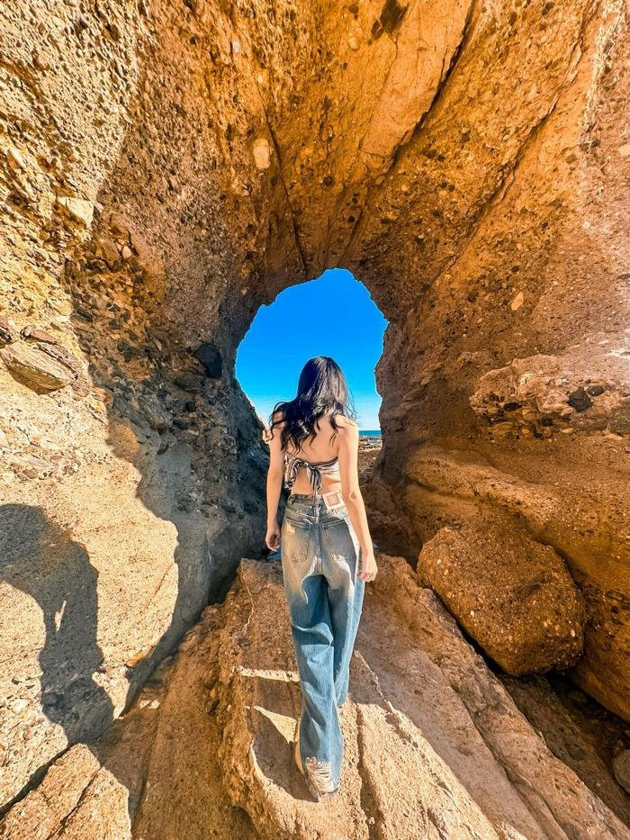 Huong Giang khoe vong 2 san chac, netizen khong the roi mat-Hinh-3