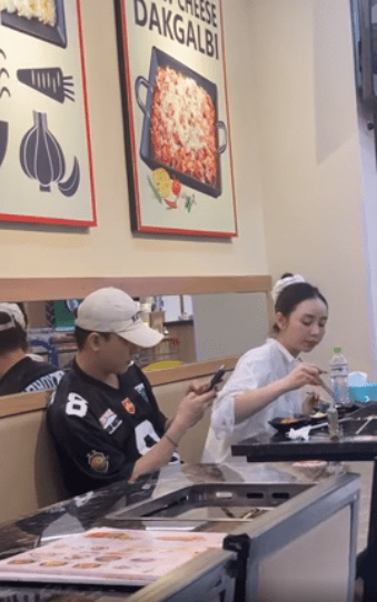 Quỳnh Kool - B Trần lộ bằng chứng hẹn hò, nhan sắc nữ chính gây sốt Quynh Kool - B Tran lo bang chung hen ho, nhan sac nu chinh gay sot