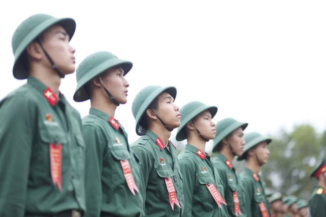 Các chiến sỹ Trung đoàn BB 101 tham dự Tháng Thanh niên và rèn luyện quân. Ảnh: Nguyễn Thắng