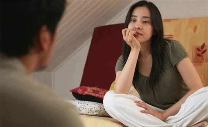 Chi dau noi 1 cau lam vo chong toi cai nhau ca dem