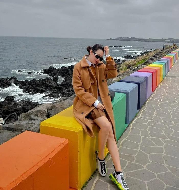 Phong cach tre trung, noi bat hack tuoi cua Minh Hang-Hinh-6