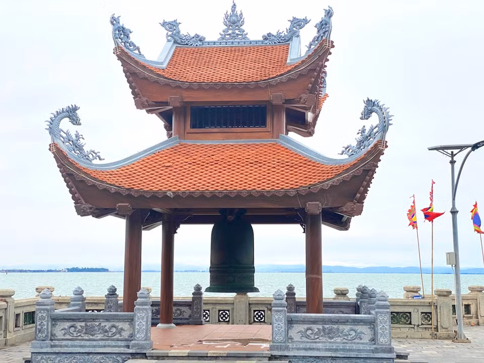 Cac diem du lich tam linh o Hai Phong thu hut hang van du khach-Hinh-7