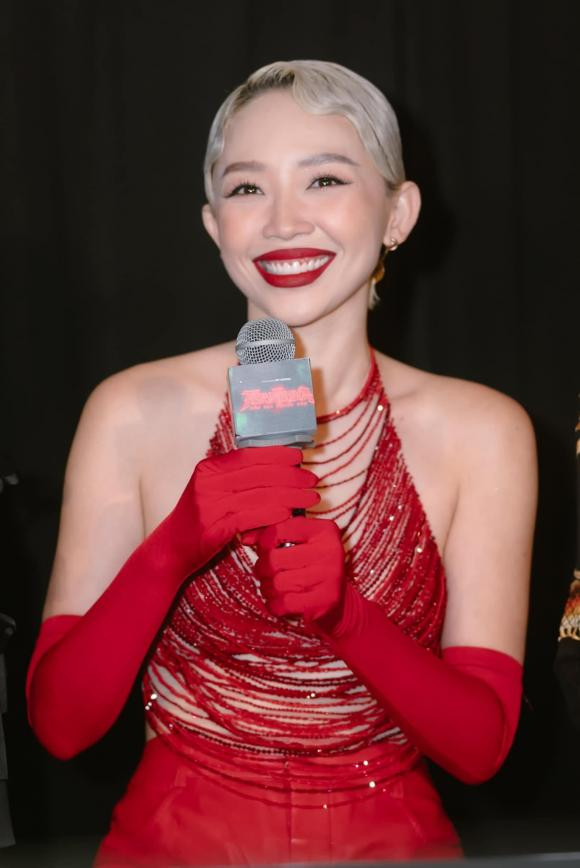 Tóc Tiên bị đào lại ảnh thời áo trắng - Hình 7 Toc Tien bi dao lai anh thoi ao trang-Hinh-7