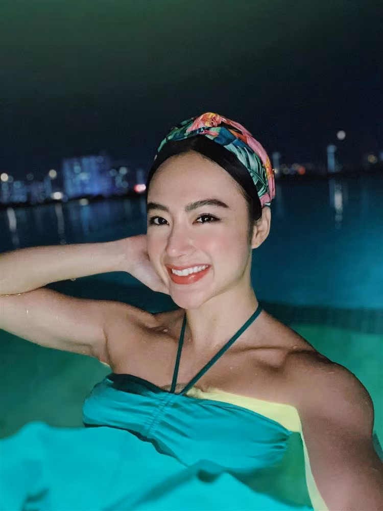 Angela Phuong Trinh gay tranh cai vi mac ao yem kem duyen-Hinh-13