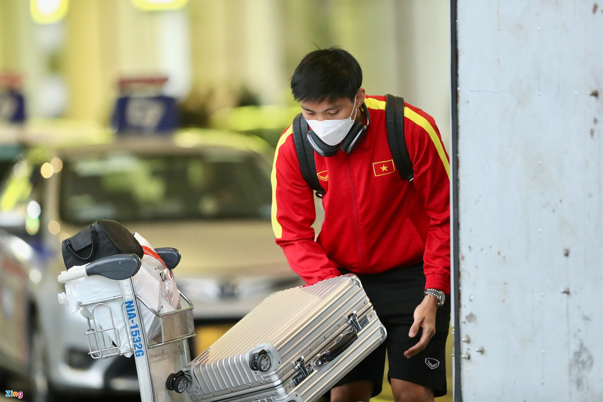 Tuyen Viet Nam ve nuoc sau tran hoa Singapore-Hinh-5