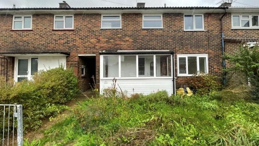 Nha 3 phong ngu rao ban 6 ty, he lo can phong bi an