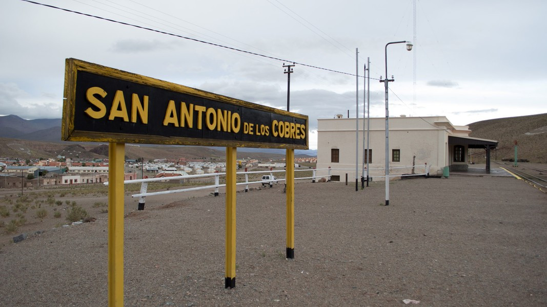 Các nhà khoa học cũng phát hiện ra rằng, cư dân trong vùng đã trải qua một số biến đổi di truyền giúp mang lại sự đề kháng thạch tín tốt hơn. Theo Daily Mail/Smithsonianmag.