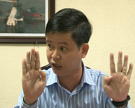 Ông Nguyễn Lê Minh, Giám đốc dự án xây dựng cầu Nhật Tân (Ban quản lý dự án 85).