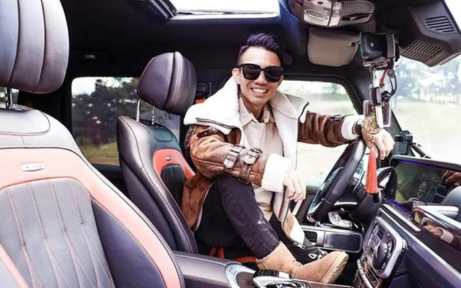 Lam sao de co tien? Minh Nhua tra loi bang anh hiem 3 nam truoc-Hinh-2