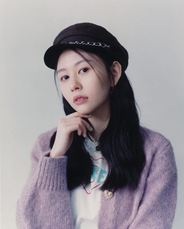 Nu bac si bat ngo noi tieng vi giong ‘Nu hoang 18+’ Khau Thuc Trinh-Hinh-5