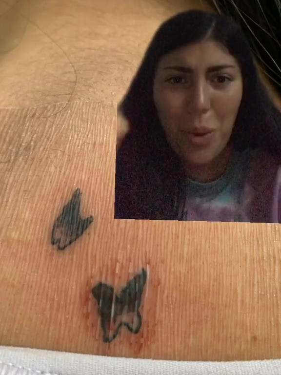 Clip: Co gai di xam hinh con buom nhung nhan ve mot mo hon don-Hinh-2