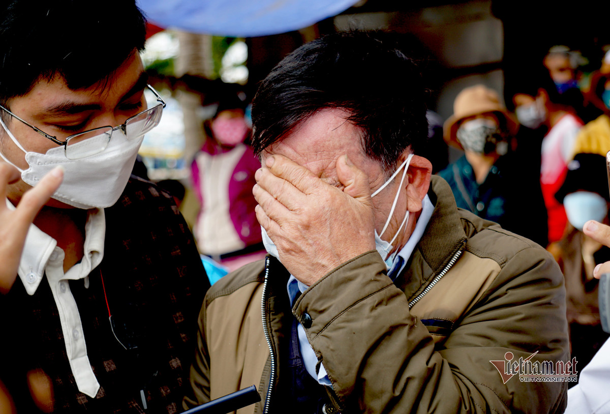 Ra tim “lo hong” sau vu chim ca no 17 nguoi chet-Hinh-4