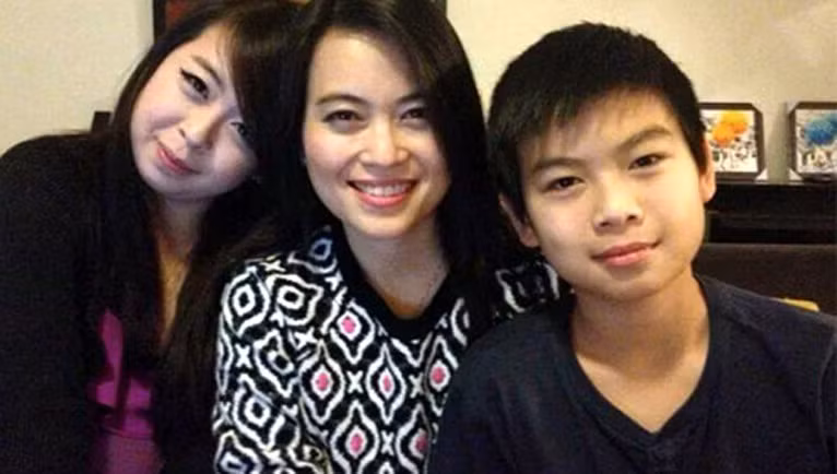 3 mẹ con tử nạn trong vụ máy bay rơi.