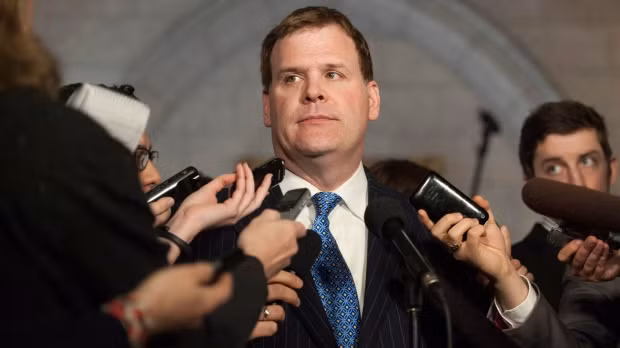 Thủ tướng Canada Stephen Harper lên án Nga xâm lược lãnh thổ Ukraine.