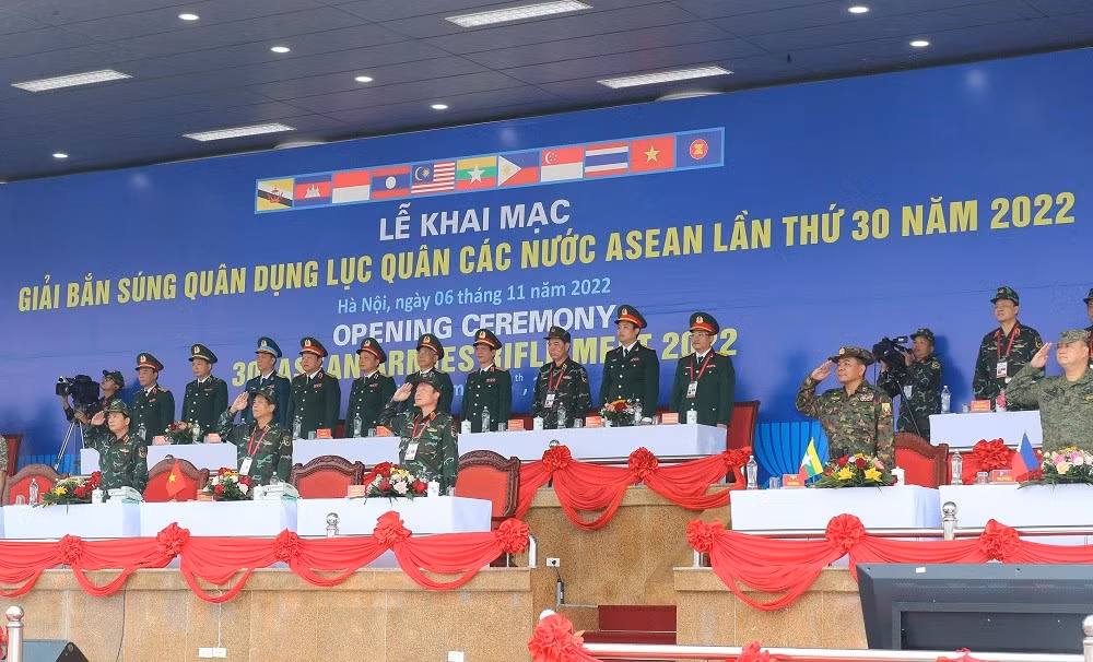 Khai mac Giai Ban sung quan dung Luc quan cac nuoc ASEAN lan thu 30