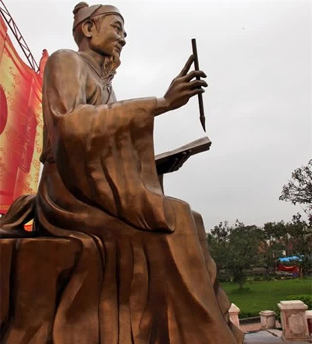 Cao nhân nào của Việt Nam tài trí ngang Gia Cát Lượng? - Hình 4 Cao nhan nao cua Viet Nam tai tri ngang Gia Cat Luong?-Hinh-4