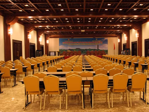 Một trong 4 hội trường dành cho các buổi hội thảo trong dịp Đại lễ.