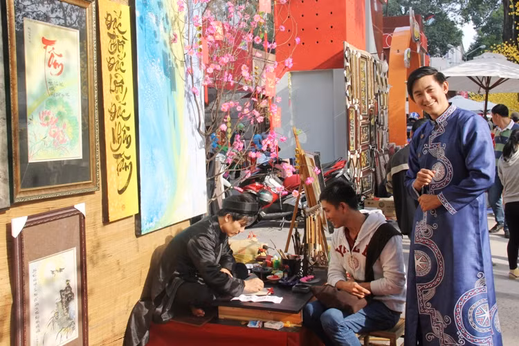 Đa số ông đồ là thanh niên