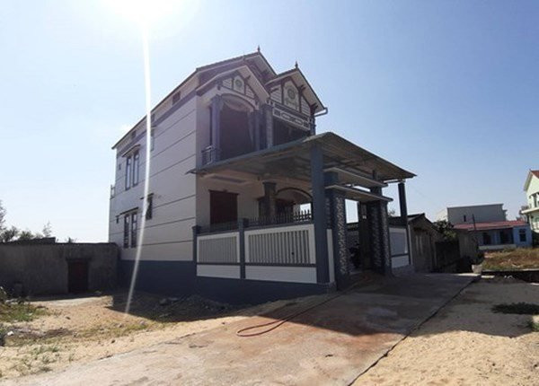 Nha co 6 thu kien co la dai phuc, cang o lau cang nhieu loc