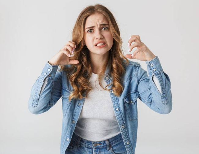 6 dấu hiệu cảnh báo rối loạn nội tiết, tuổi thọ suy giảm ở phụ nữ - Hình 3 6 dau hieu canh bao roi loan noi tiet, tuoi tho suy giam o phu nu-Hinh-3