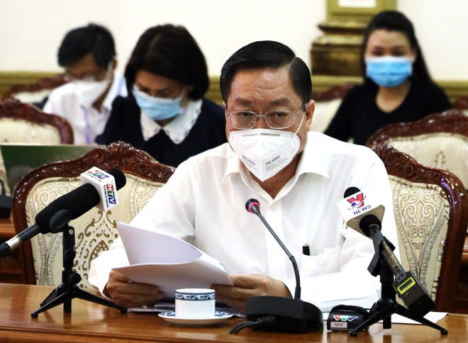 De nghi nha thuoc ghi lai thong tin khach hang trong dot dich COVID-19