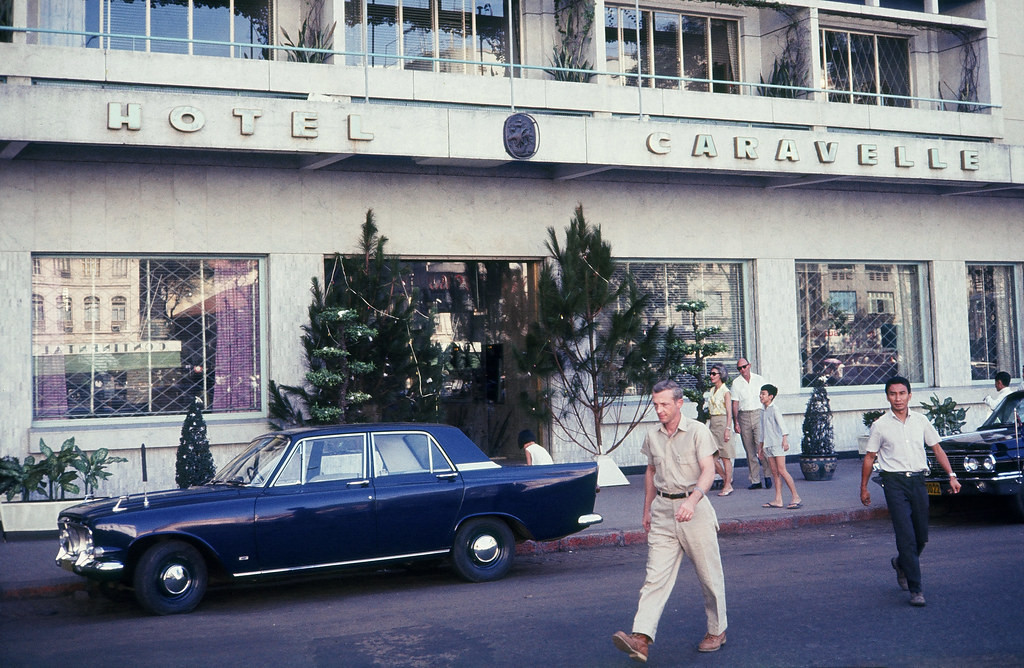 Cận cảnh tầng 1 khách sạn Caravelle, 1966. Ảnh: Rayr8.