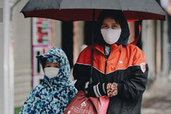 Thoi tiet hom nay 4/4, Ha Noi mua, gio mua Dong Bac ve