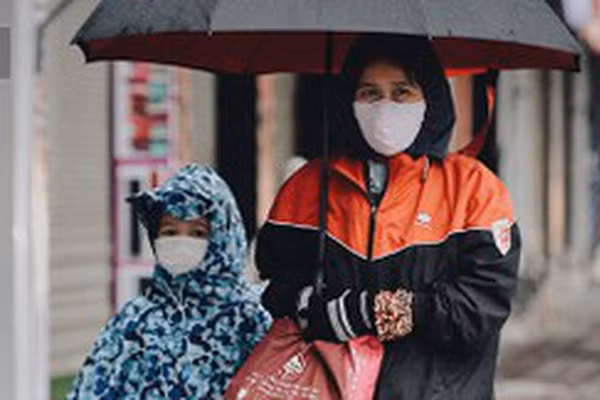 Thoi tiet hom nay 4/4, Ha Noi mua, gio mua Dong Bac ve