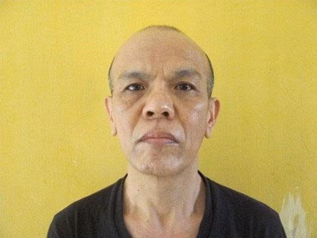  Làm giả hồ sơ chiếm đoạt tiền ngân hàng: Phùng Đức Thuấn (SN 1968 ở Hải Dương) đã làm giả hồ sơ nhà đất, rồi vay vốn tại Ngân hàng ACB - Phòng giao dịch Kim Liên ở phường Quang Trung, quận Đống Đa, Hà Nội chiếm đoạt 8,2 tỷ đồng. Ngày 13/1, Công an quận Đống Đa cho biết đã khởi tố bị can Thuấn để điều tra, làm rõ. 