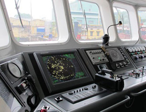 Cận cảnh buồng lái hiện đại và tiện nghi trên tàu TT400TP.