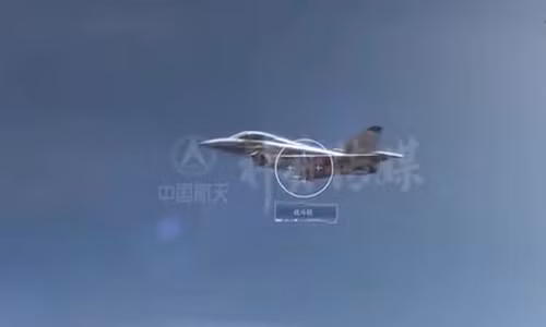 Clip vu khi Trung Quoc ha guc may bay, tau chien My