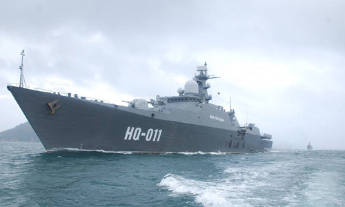 Biên đội 2 tàu hộ vệ tên lửa HQ-011 và HQ-012.