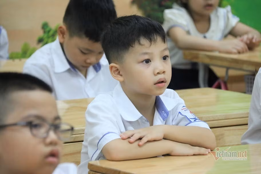 Kiem tra truc tiep lop 1, 2 de danh gia thuc chat viec day hoc