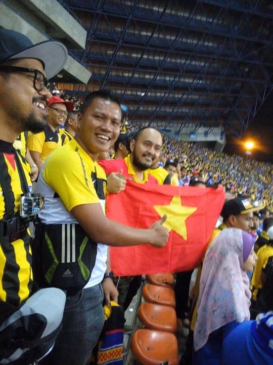 Theo những điều tra, tìm hiểu sơ bộ, rất có thể vụ ẩu đả trên sân Shah Alam hôm 7/12 do một nhóm hooligan dàn dựng, lên kế hoạch từ trước phục vụ các mục đích xấu.