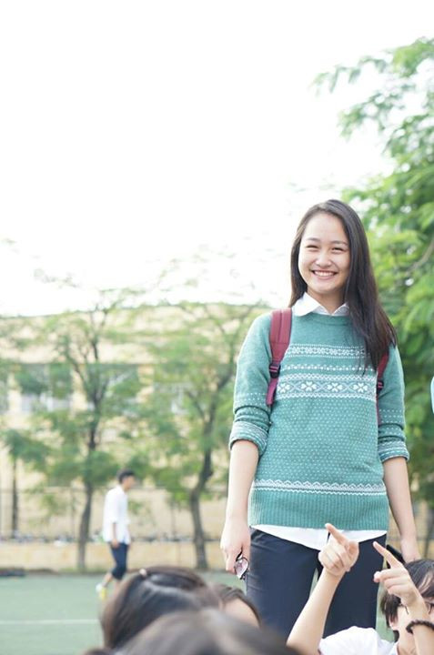 Thu Hà là học sinh rất nổi tiếng của trường Chu Văn An khi là Thủ khoa hệ phổ thông của trường năm học 2014-2015 với số điểm đầu vào là 60/60. Ngoài ra Thu Hà còn là học sinh giỏi, xuất sắc liền 9 năm tiểu học và trung học cơ sở.