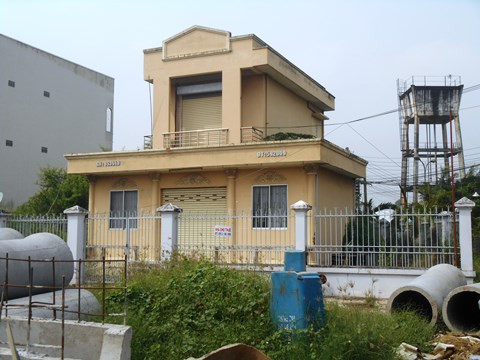 Bưu điện Cầu Voi nơi xảy ra vụ án gây chấn động dư luận. Ảnh: Phan Cường.