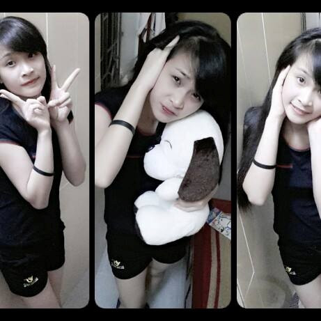 Hoa khá xinh xắn, giản dị và thể hiện mình là một người khá kín tiếng.