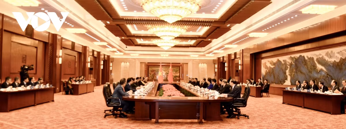 Chu tich Quoc hoi Vuong Dinh Hue hoi dam voi Uy vien truong Nhan dai toan Quoc Trung Quoc-Hinh-8