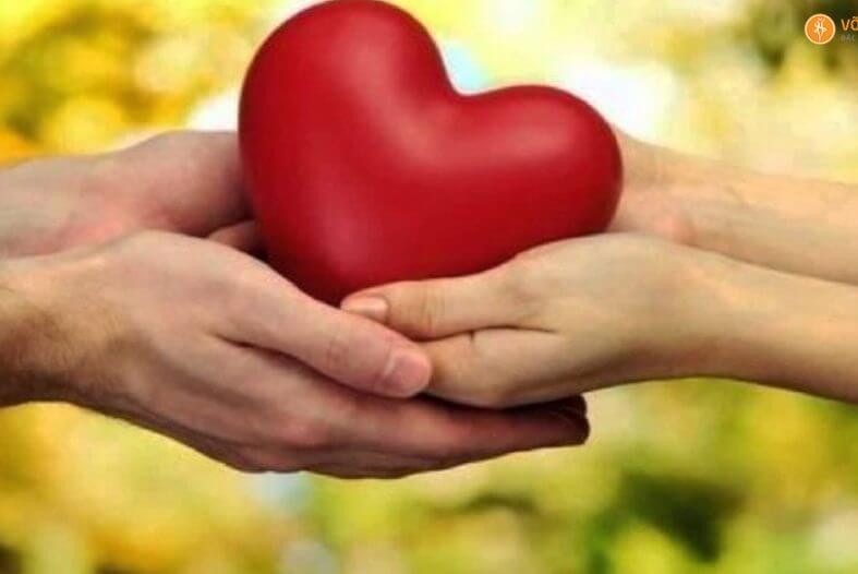  5. Hãy sống khiêm tốn: Hãy nhớ rằng, không ai bên ta cả đời ngoài chính bản thân ta. Người muốn được yêu quý, thành công thì tâm hồn nhất định phải rộng mở, đối đãi với người nhất định phải khiêm tốn. * Thông tin trong bài viết chỉ mang tính chất tham khảo, chiêm nghiệm