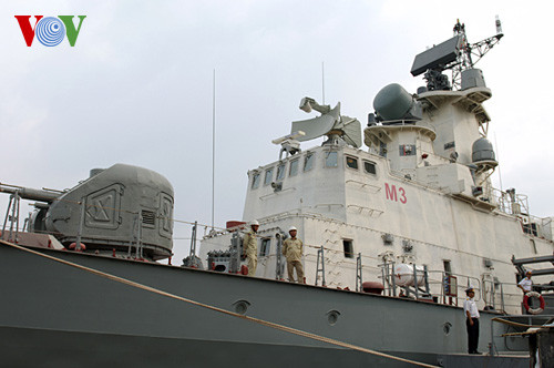 Tàu tên lửa 12418.