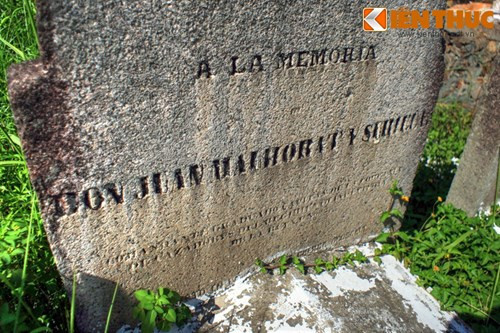 Sau 2 thế kỷ, những biến cố lịch sử đau thương trên bán đảo Sơn Trà đã bị dòng thời gian xóa nhòa. Theo thông lệ, vào những ngày lễ của Công giáo, một số du khách phương Tây và giáo dân ở địa phương lại đến để cầu nguyện cho những người nằm dưới nghĩa trang.