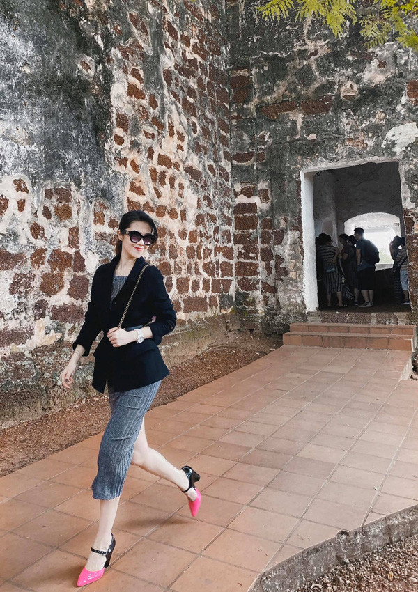 Nhan sac sieu mau vua tiet lo bi “dan chi” lua mat 30 ty dong-Hinh-5