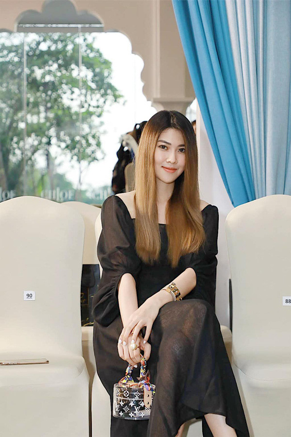 Nhan sac sieu mau vua tiet lo bi “dan chi” lua mat 30 ty dong-Hinh-2