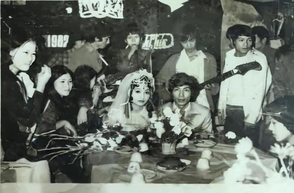 Lo anh Bang Kieu di hat dam cuoi tu nam 9 tuoi